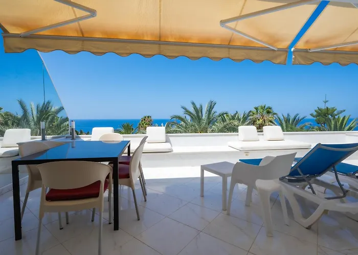 Seagulls Melody C-209 Апартаменти *